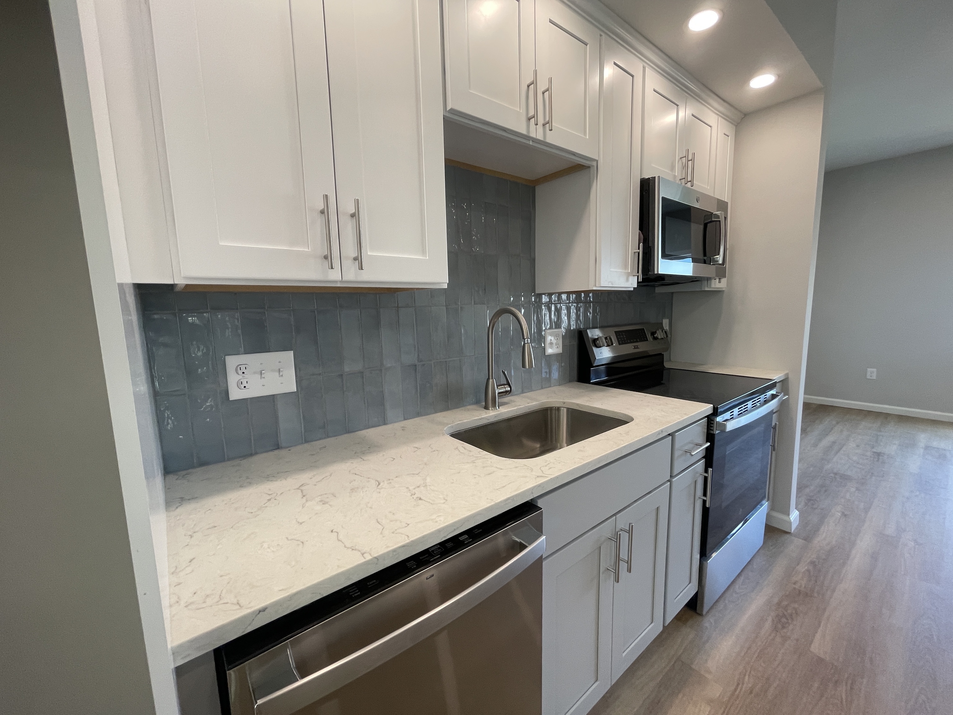 85 Belvedere Drive Tolland CT 06084