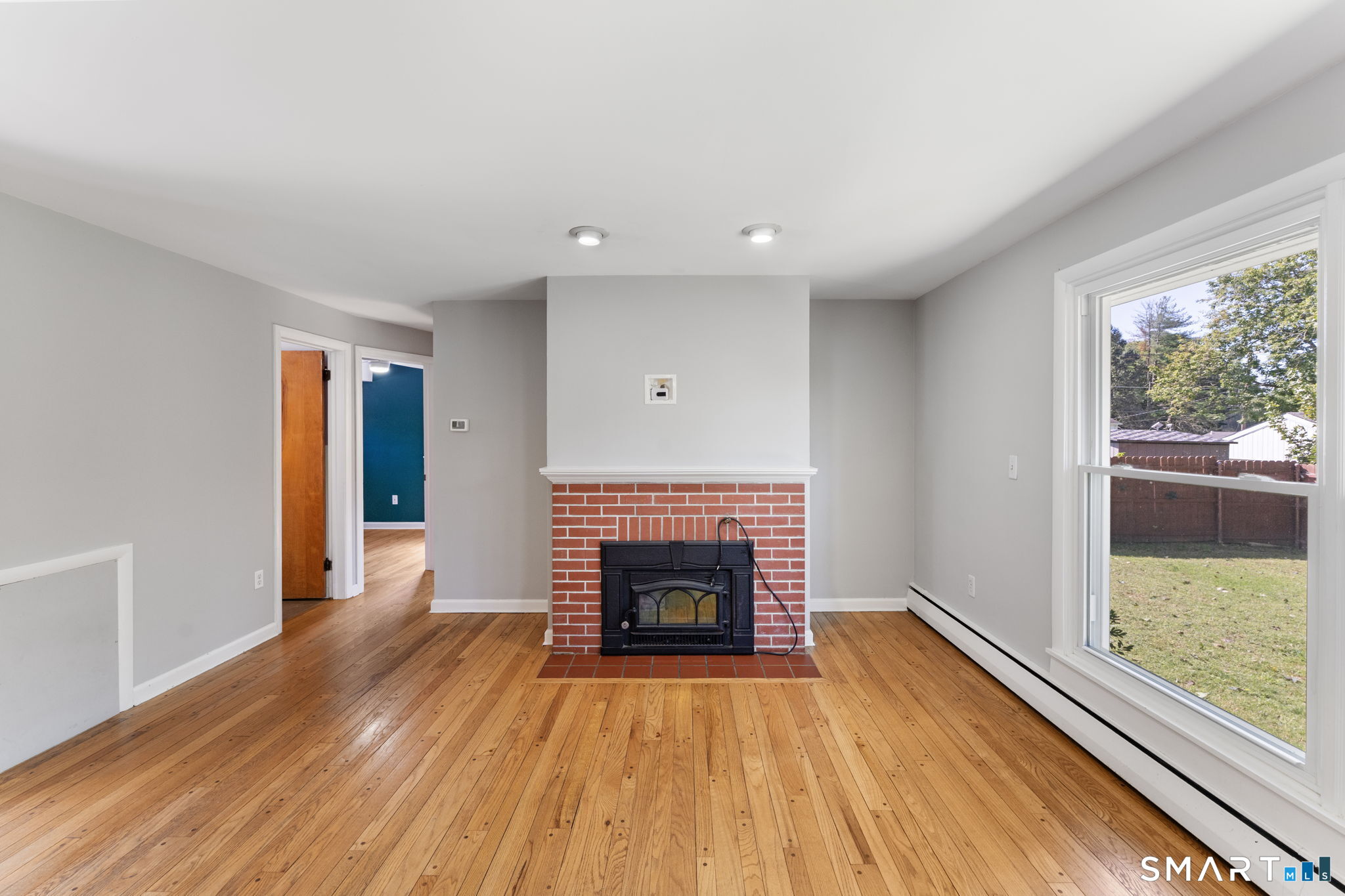 4 Meditz Court Norwich CT 06360