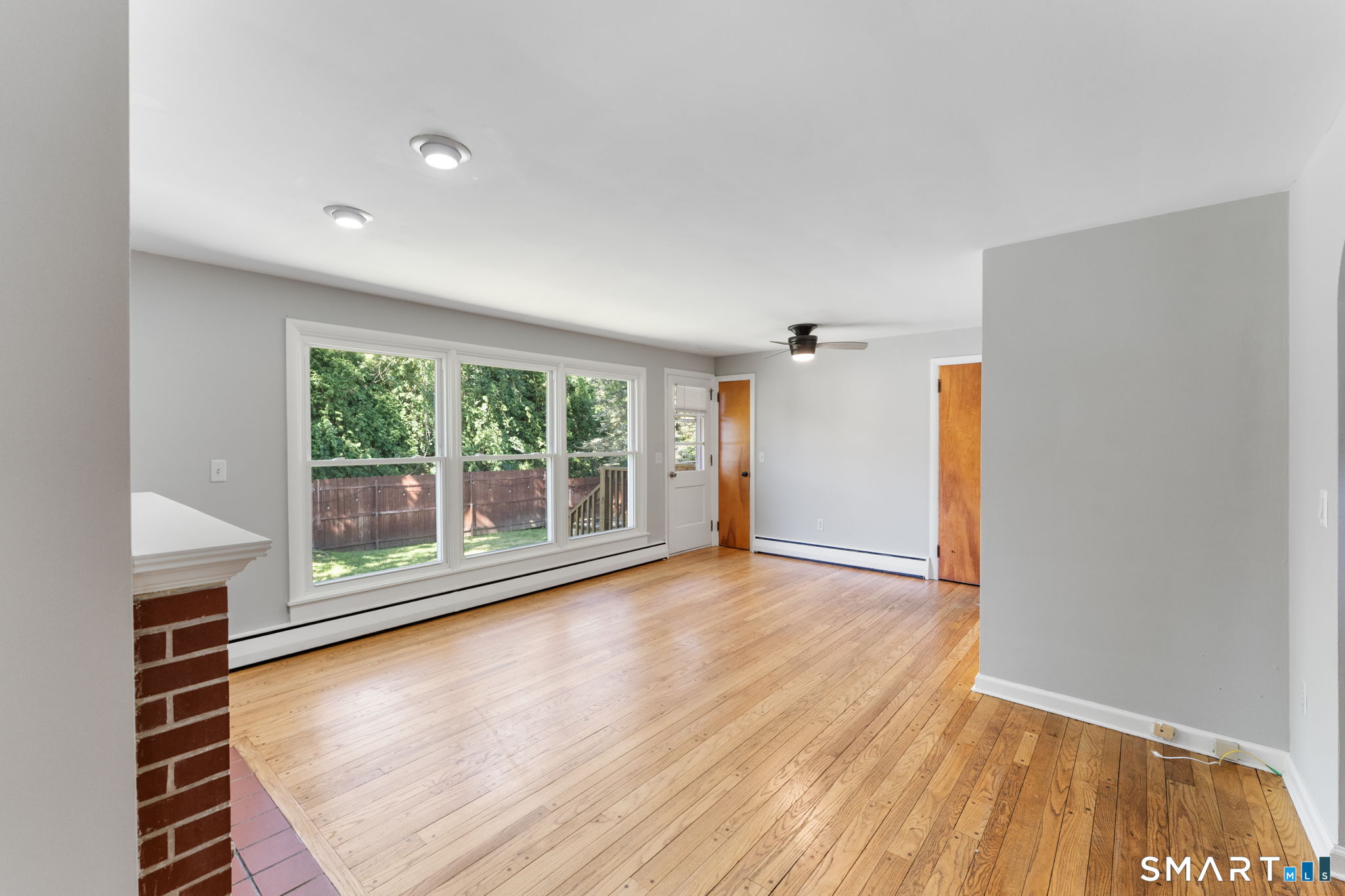 4 Meditz Court Norwich CT 06360