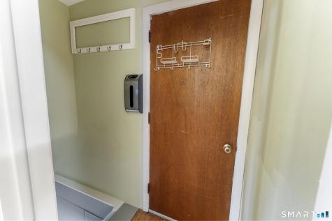 4 Meditz Court Norwich CT 06360