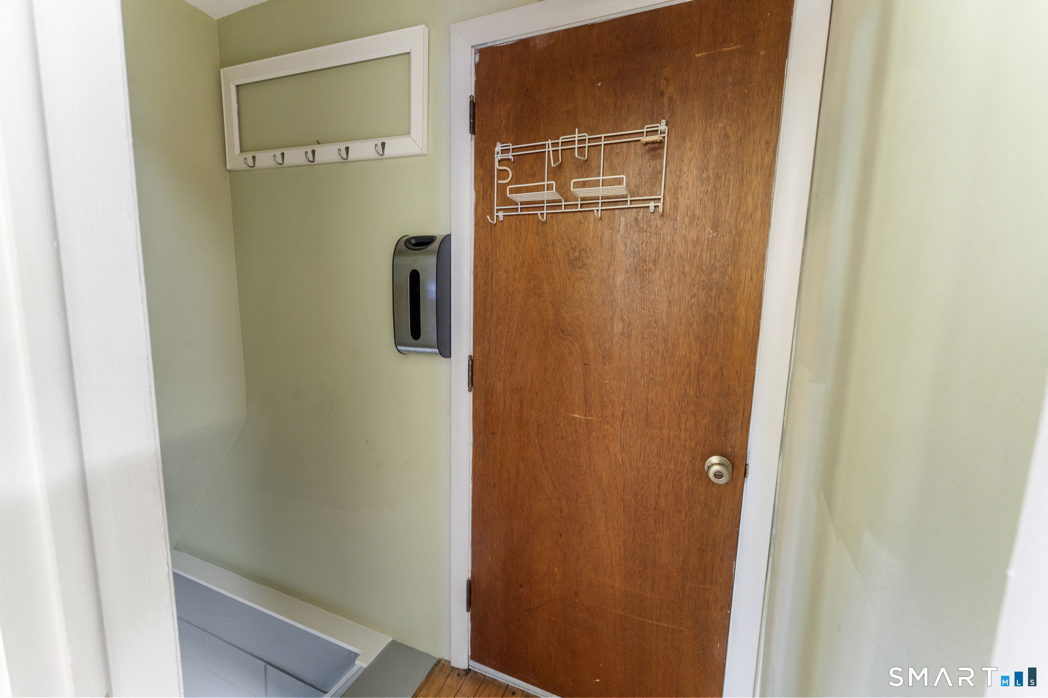 4 Meditz Court Norwich CT 06360
