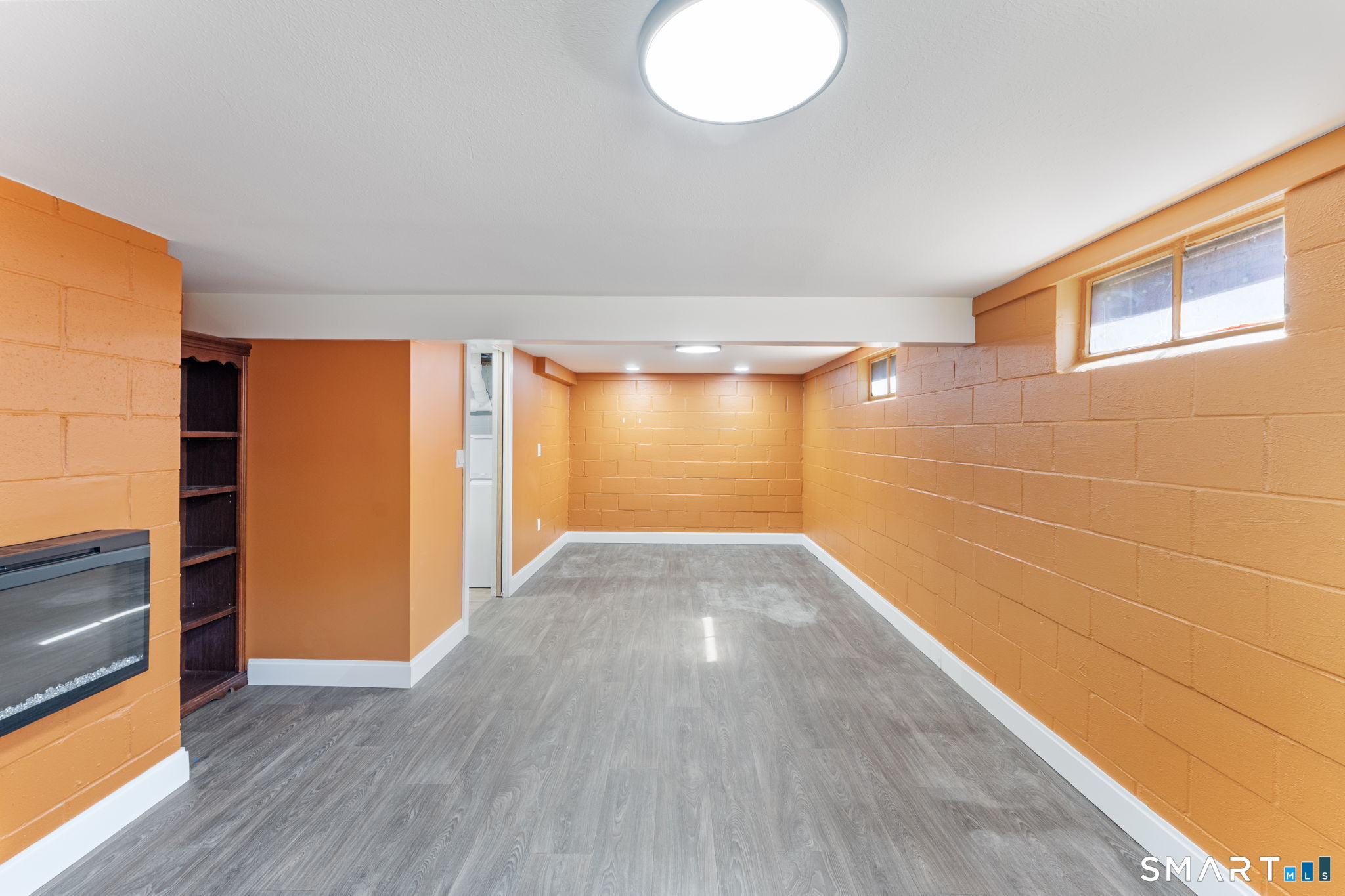 4 Meditz Court Norwich CT 06360