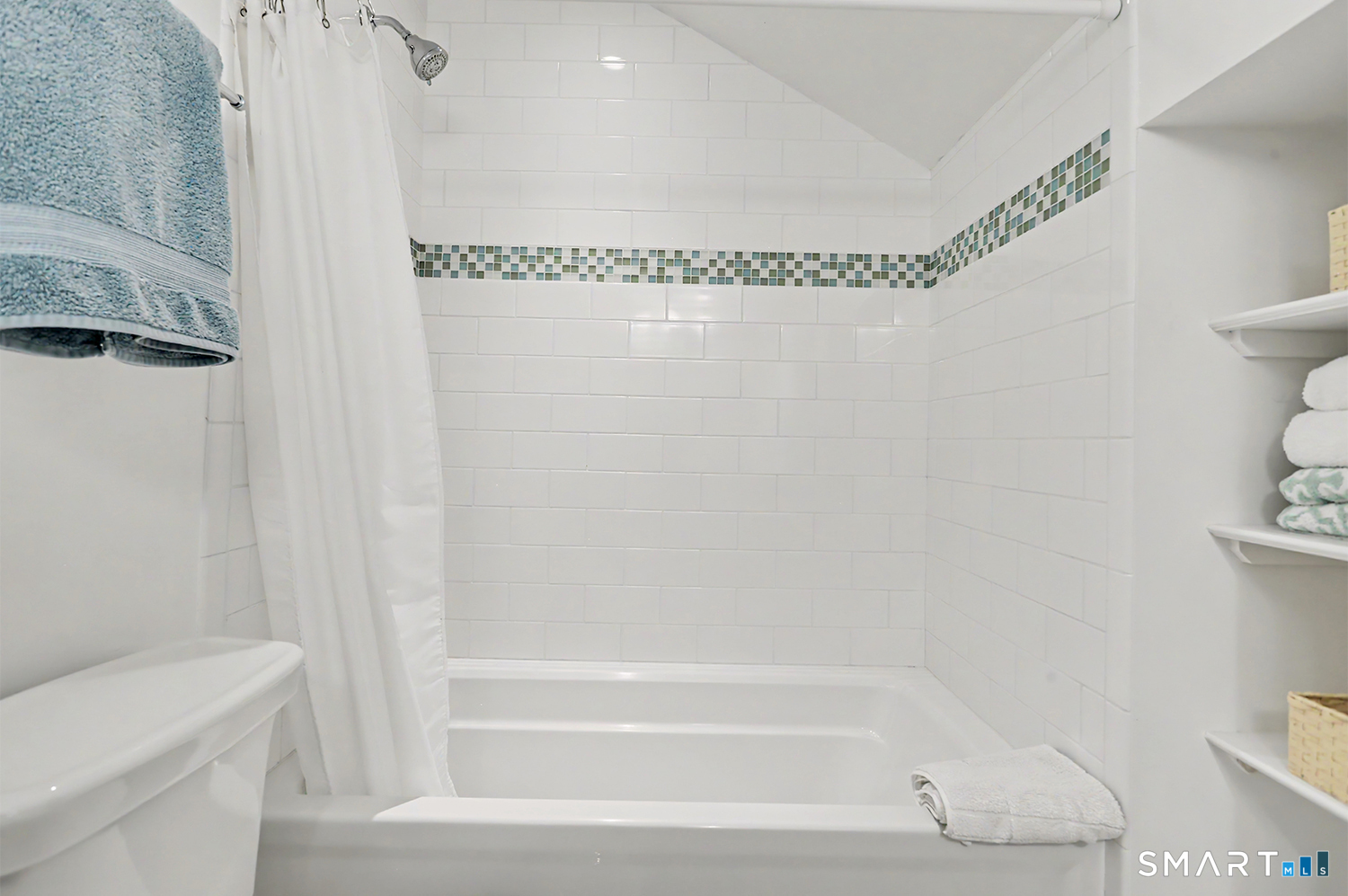 178 Pocconock Trail New Canaan CT 06840