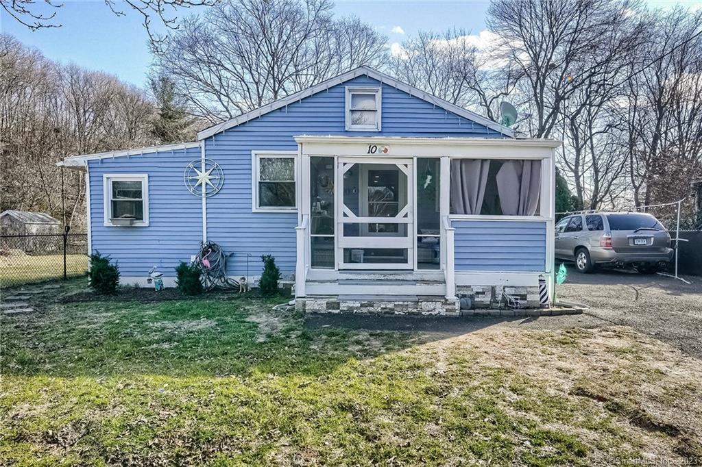 10 Housatonic Terrace Seymour CT 06483