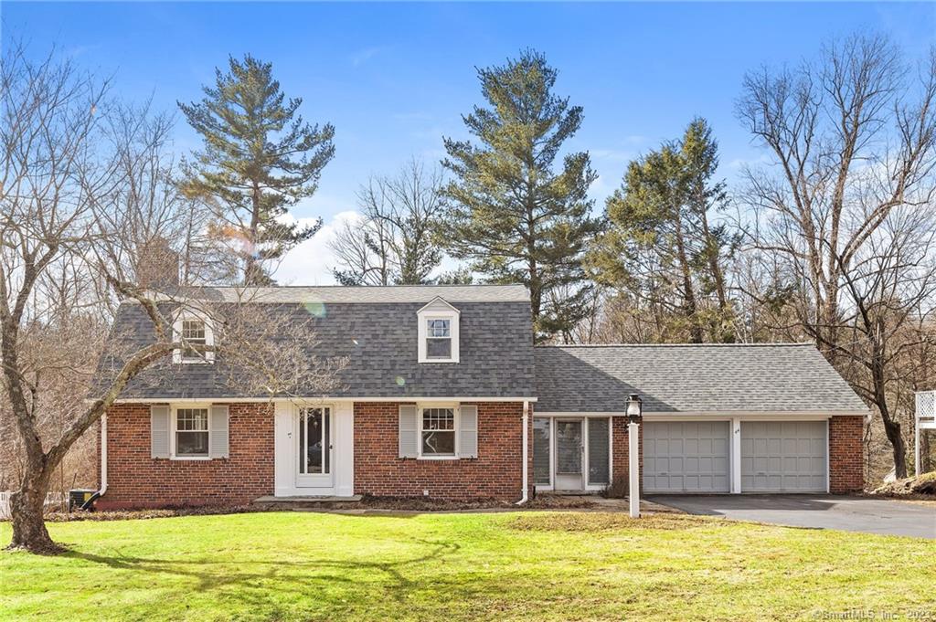 44 Hillsboro Drive West Hartford CT 06107