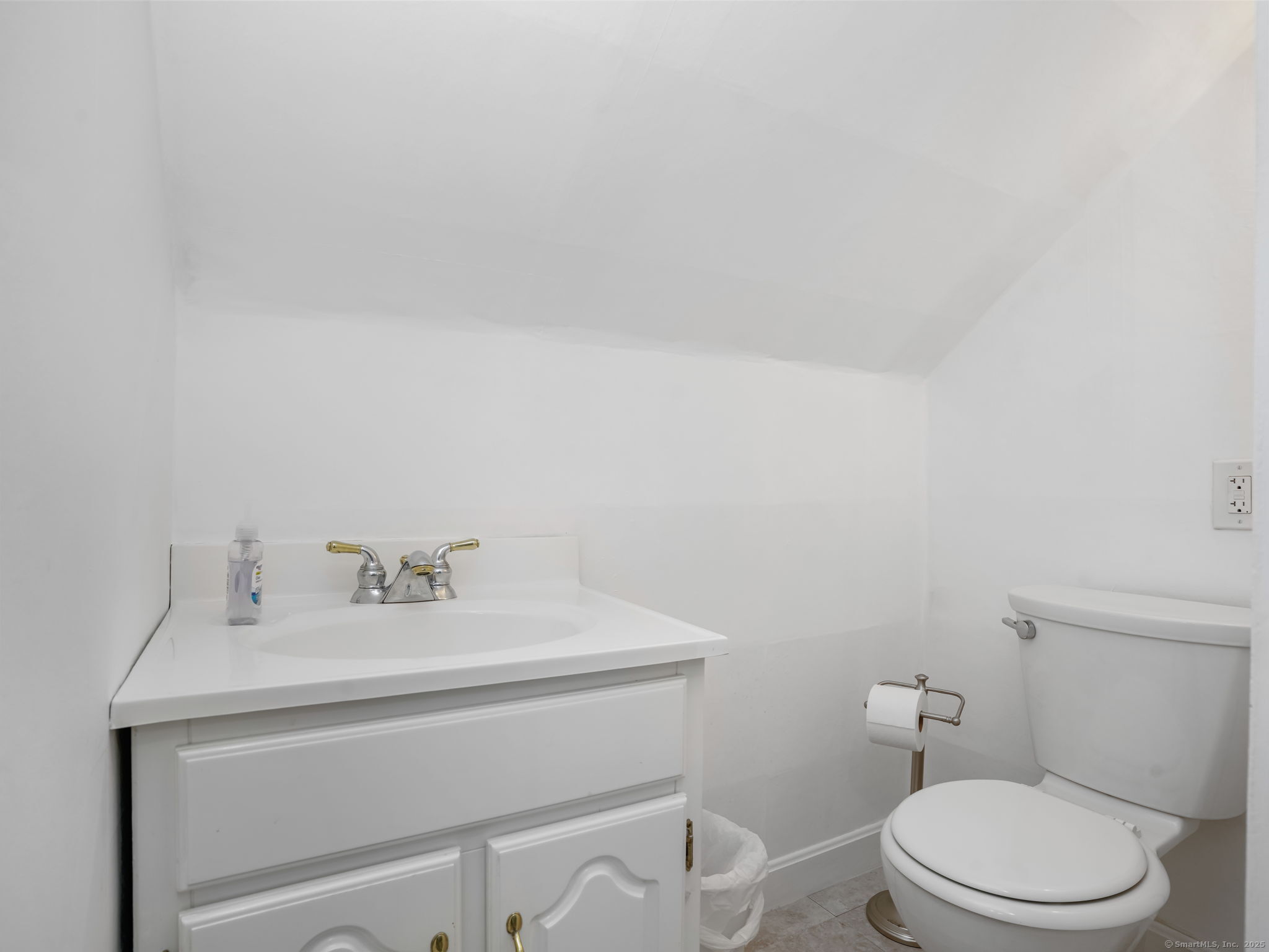 4 Senga Road Norwalk CT 06854