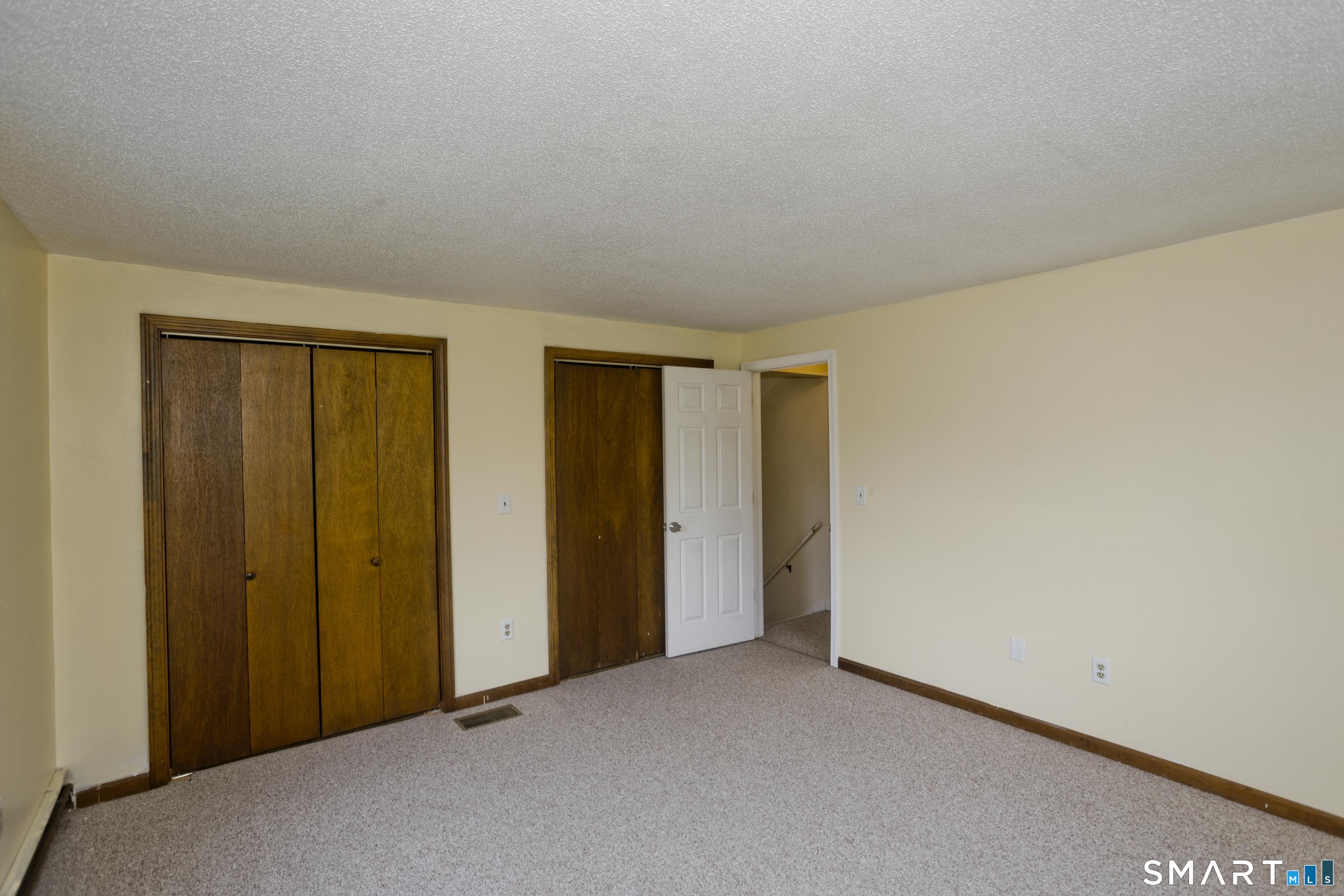 7 Second Avenue Enfield CT 06082