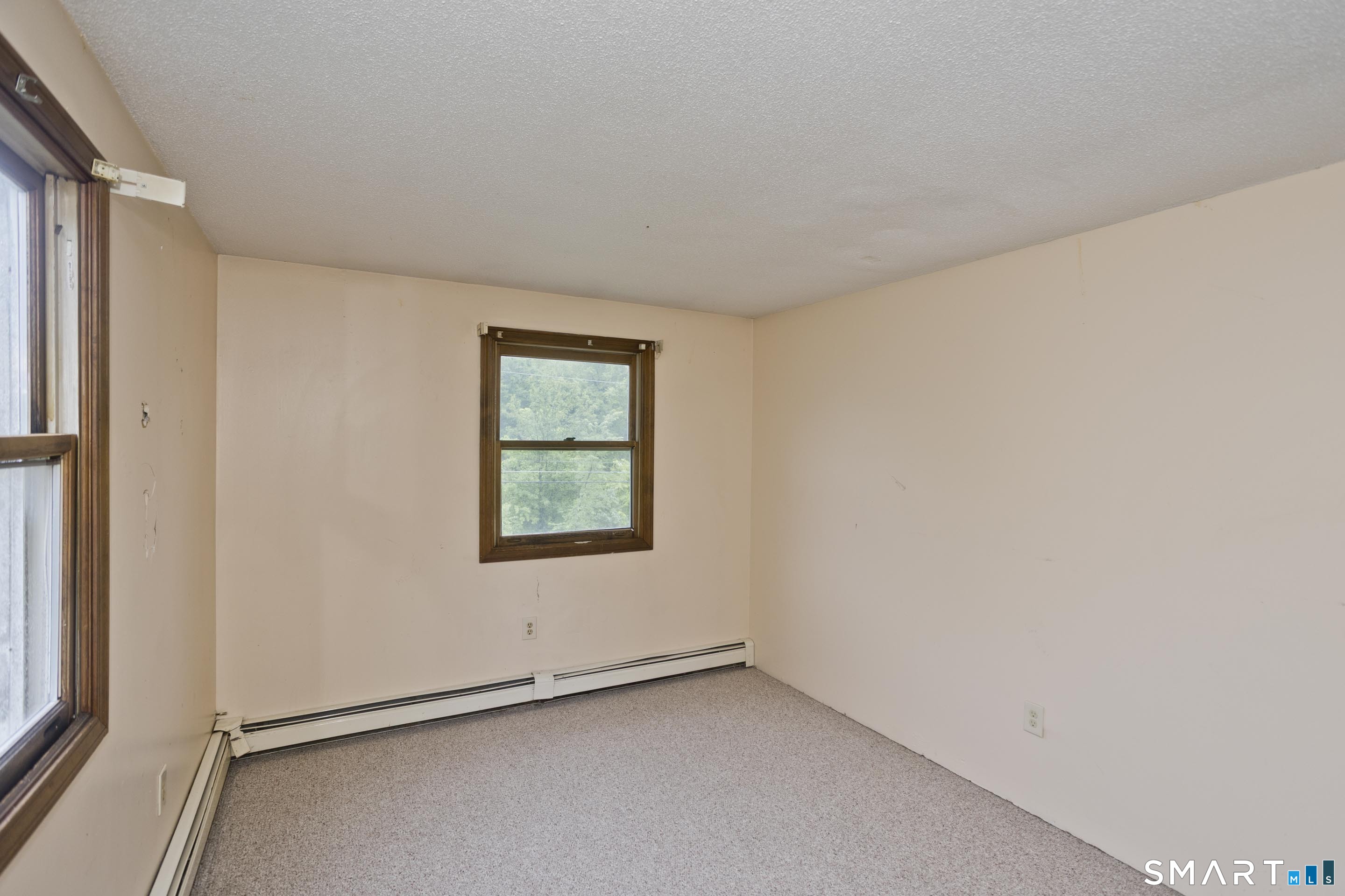 7 Second Avenue Enfield CT 06082