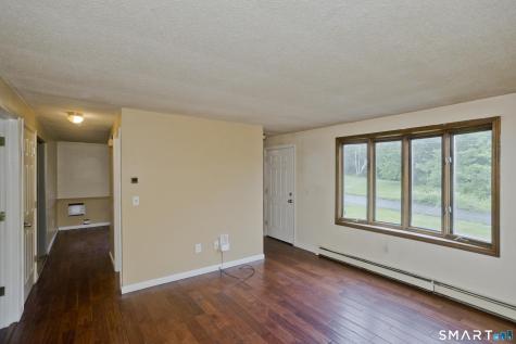 7 Second Avenue Enfield CT 06082