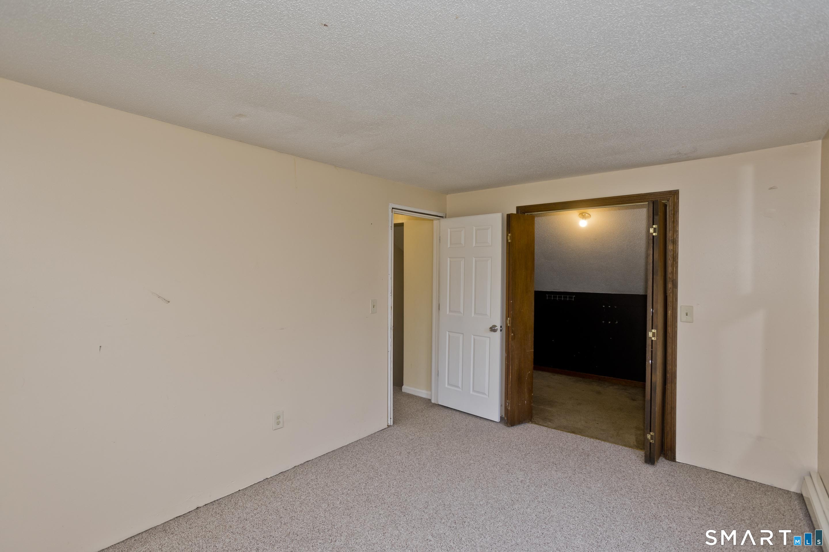 7 Second Avenue Enfield CT 06082