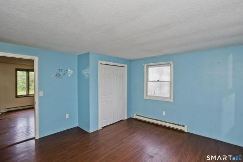 7 Second Avenue Enfield CT 06082