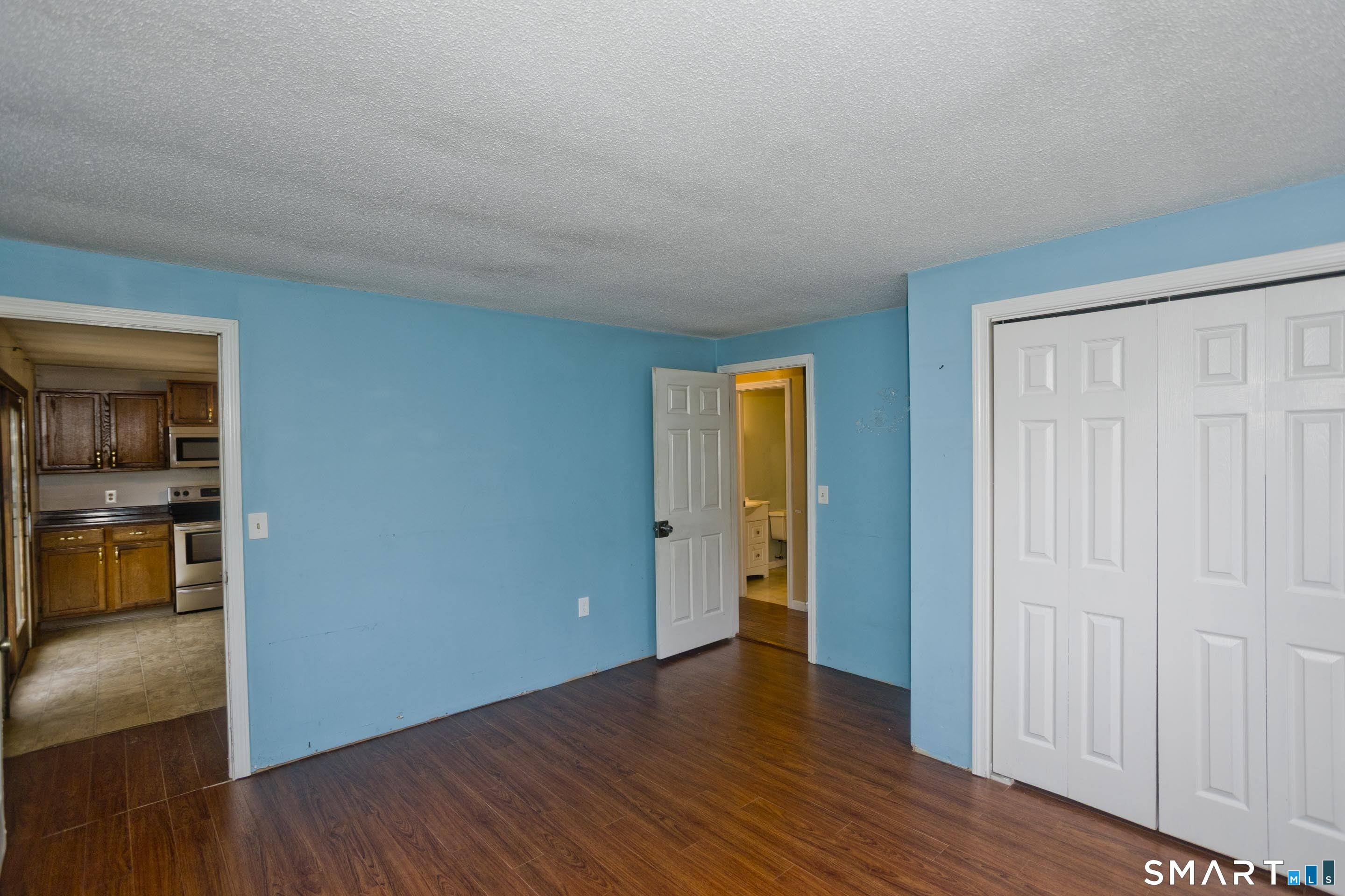 7 Second Avenue Enfield CT 06082