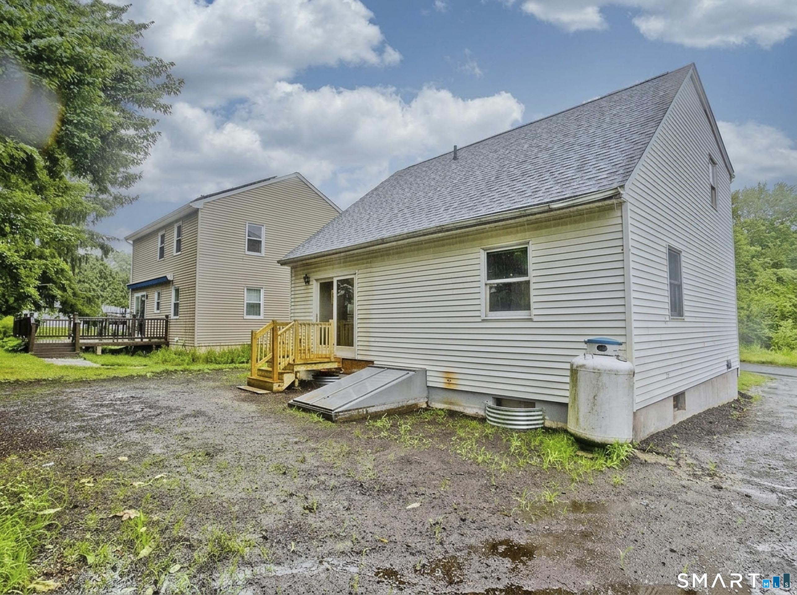 7 Second Avenue Enfield CT 06082