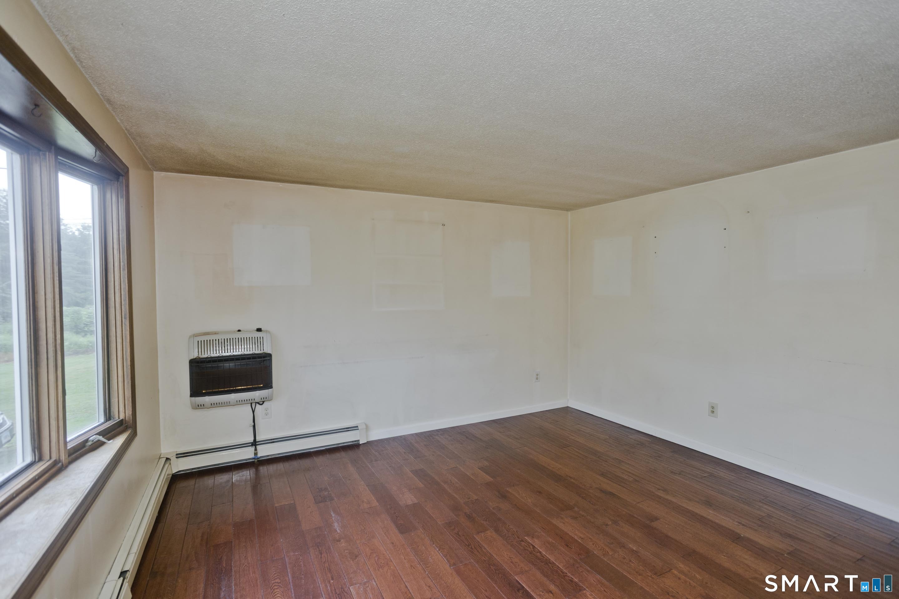 7 Second Avenue Enfield CT 06082