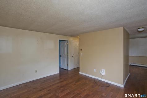 7 Second Avenue Enfield CT 06082