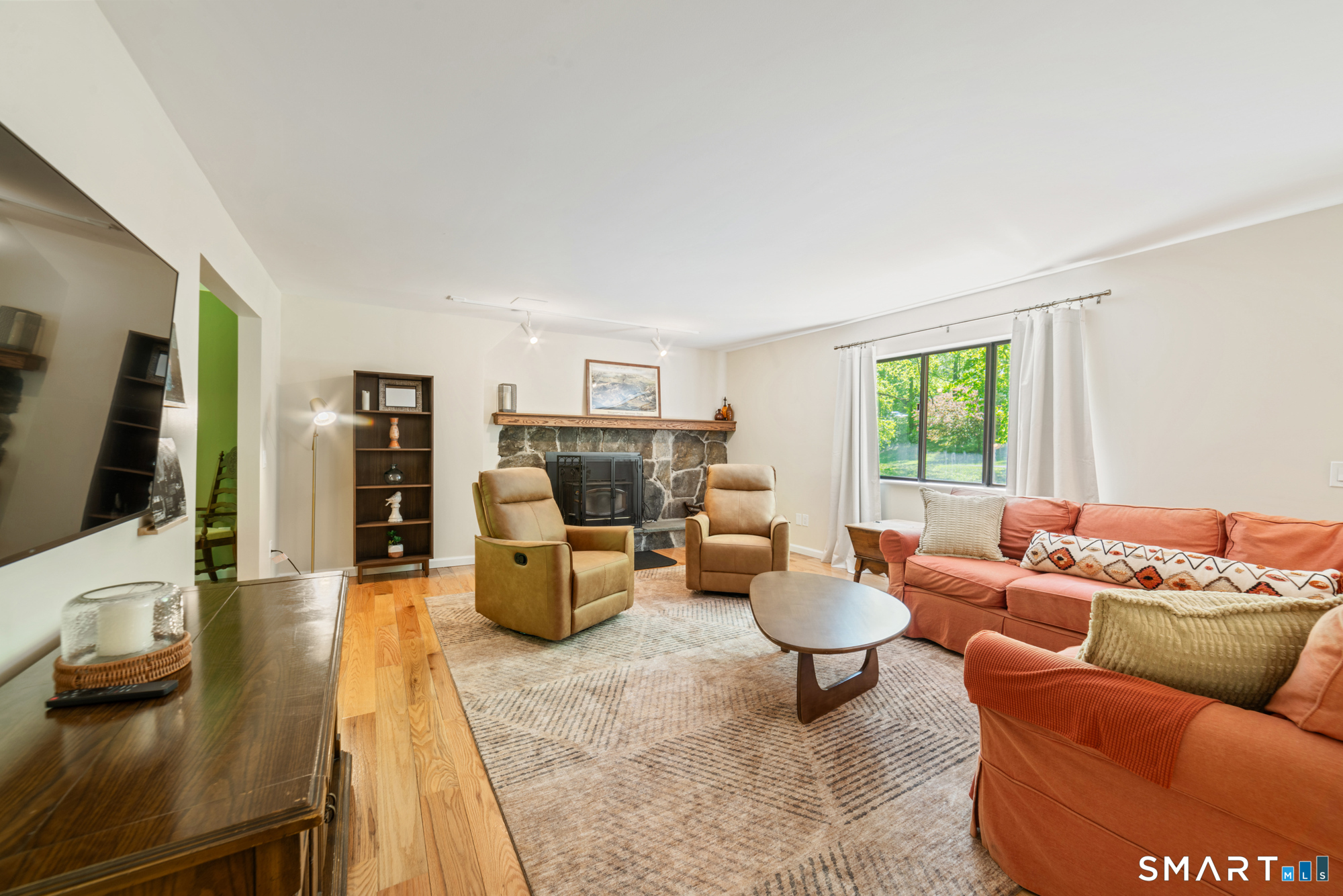 6 Arapaho Road Brookfield CT 06804