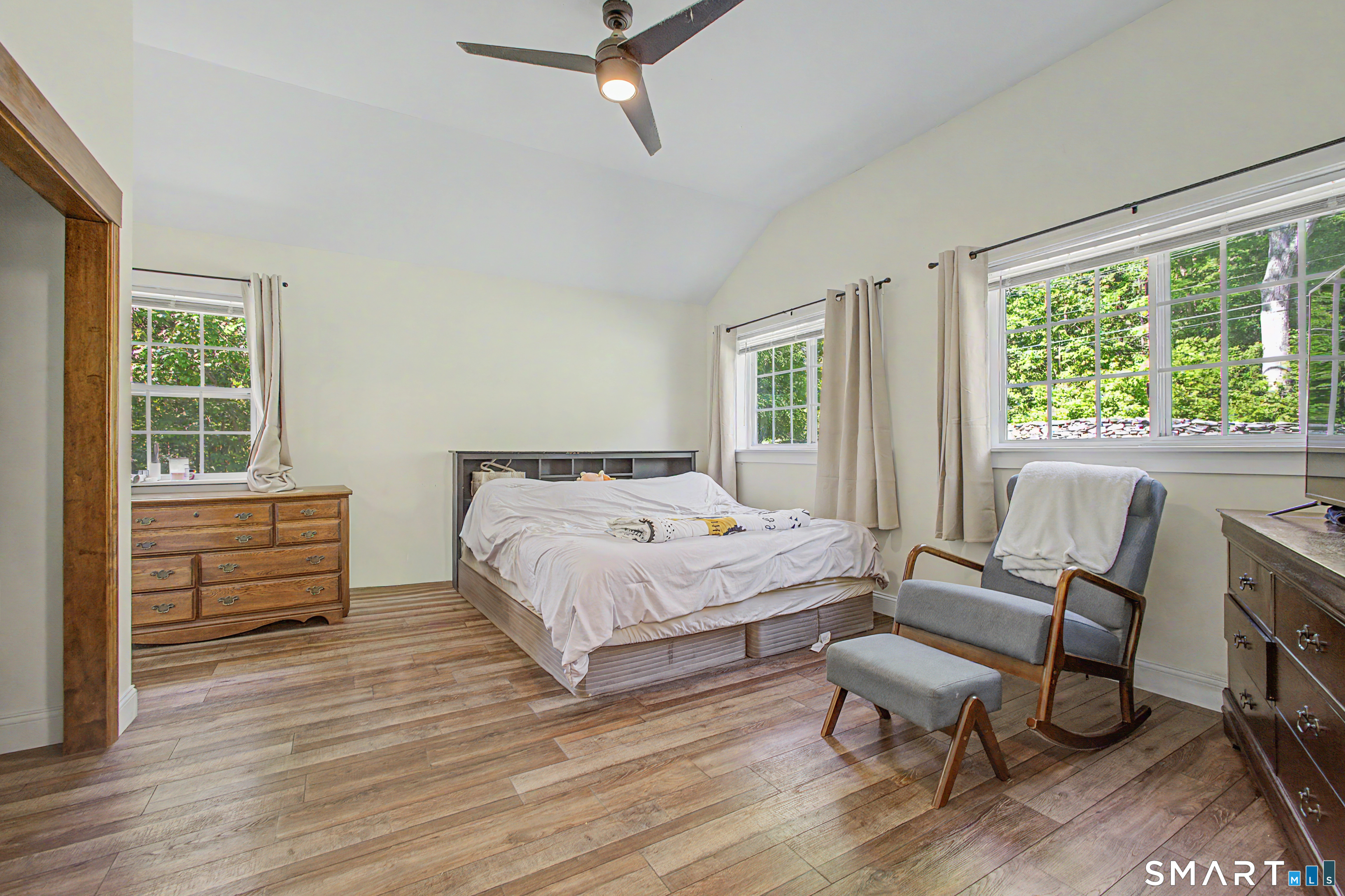 243 Searles Road Pomfret CT 06259