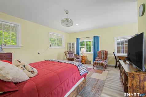 243 Searles Road Pomfret CT 06259