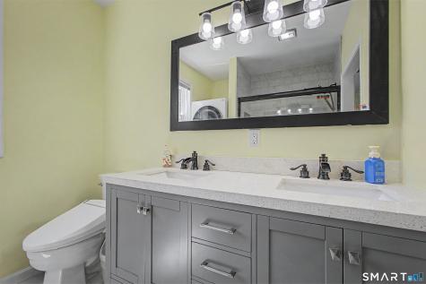 243 Searles Road Pomfret CT 06259