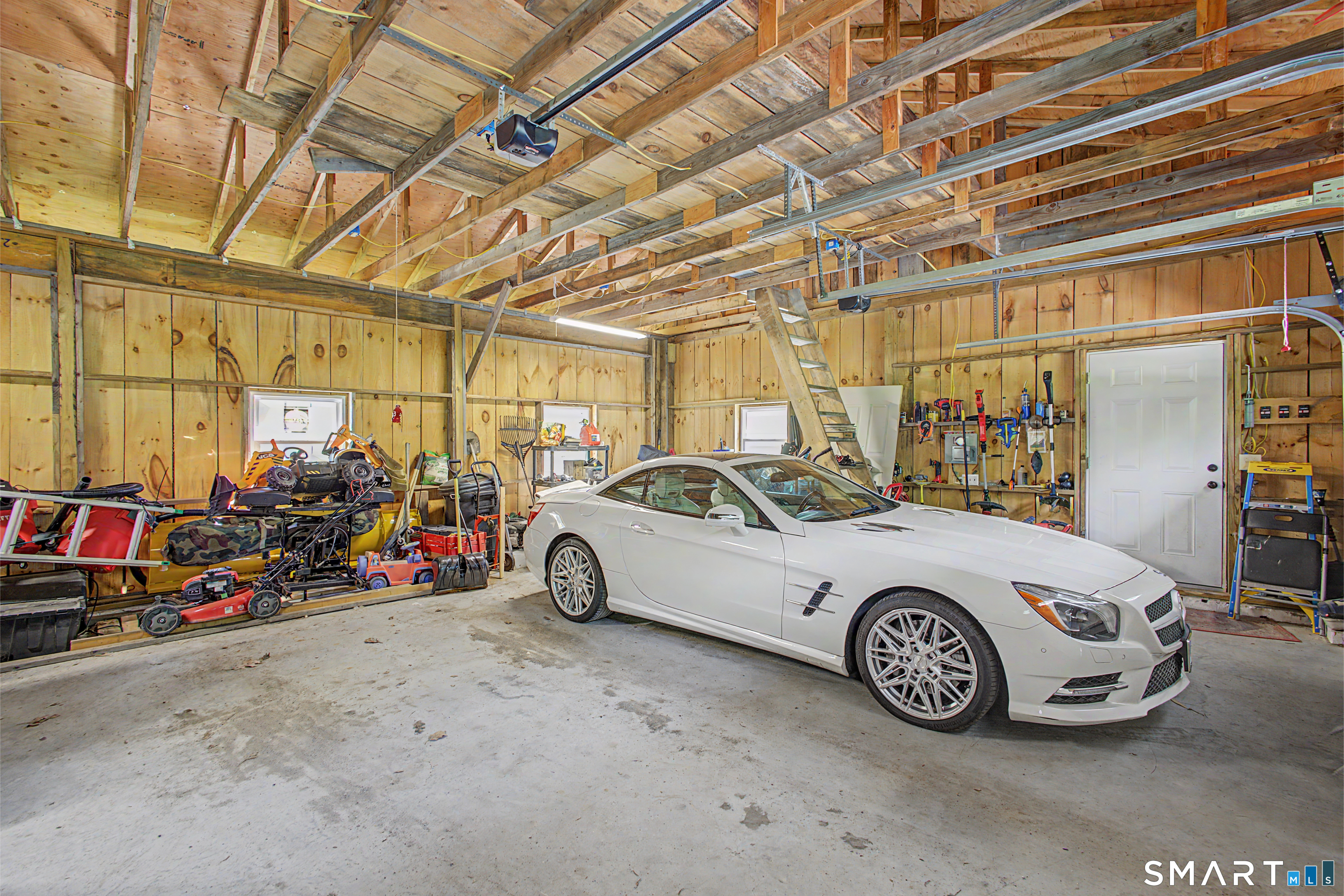 243 Searles Road Pomfret CT 06259