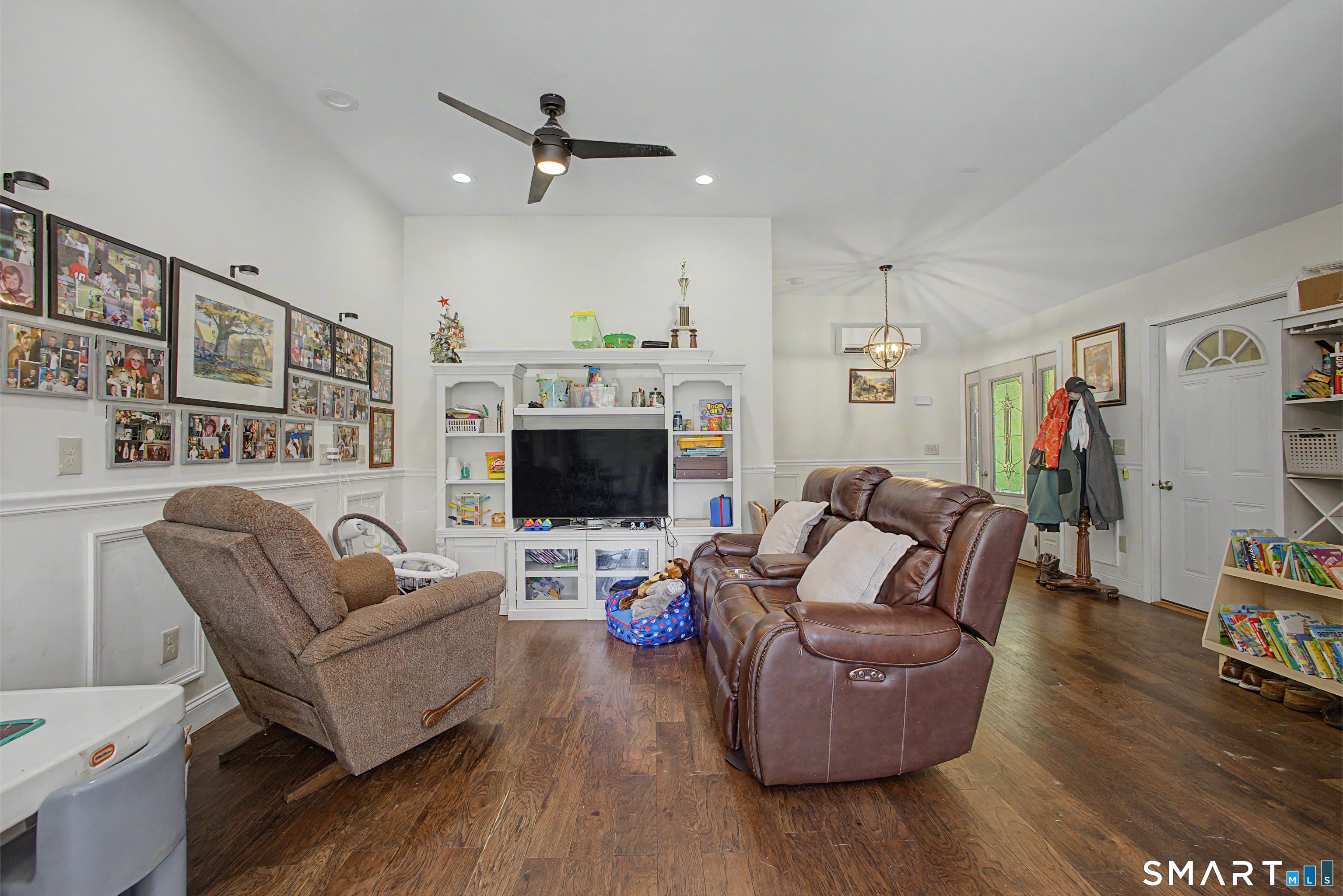 243 Searles Road Pomfret CT 06259