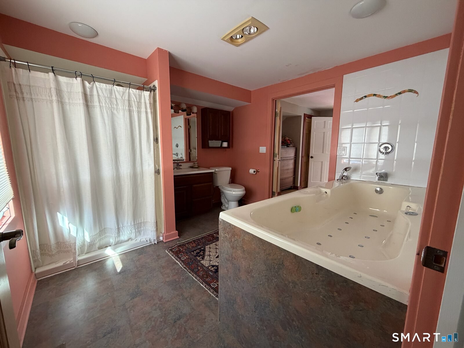 3 Westwood Drive Waterford CT 06385