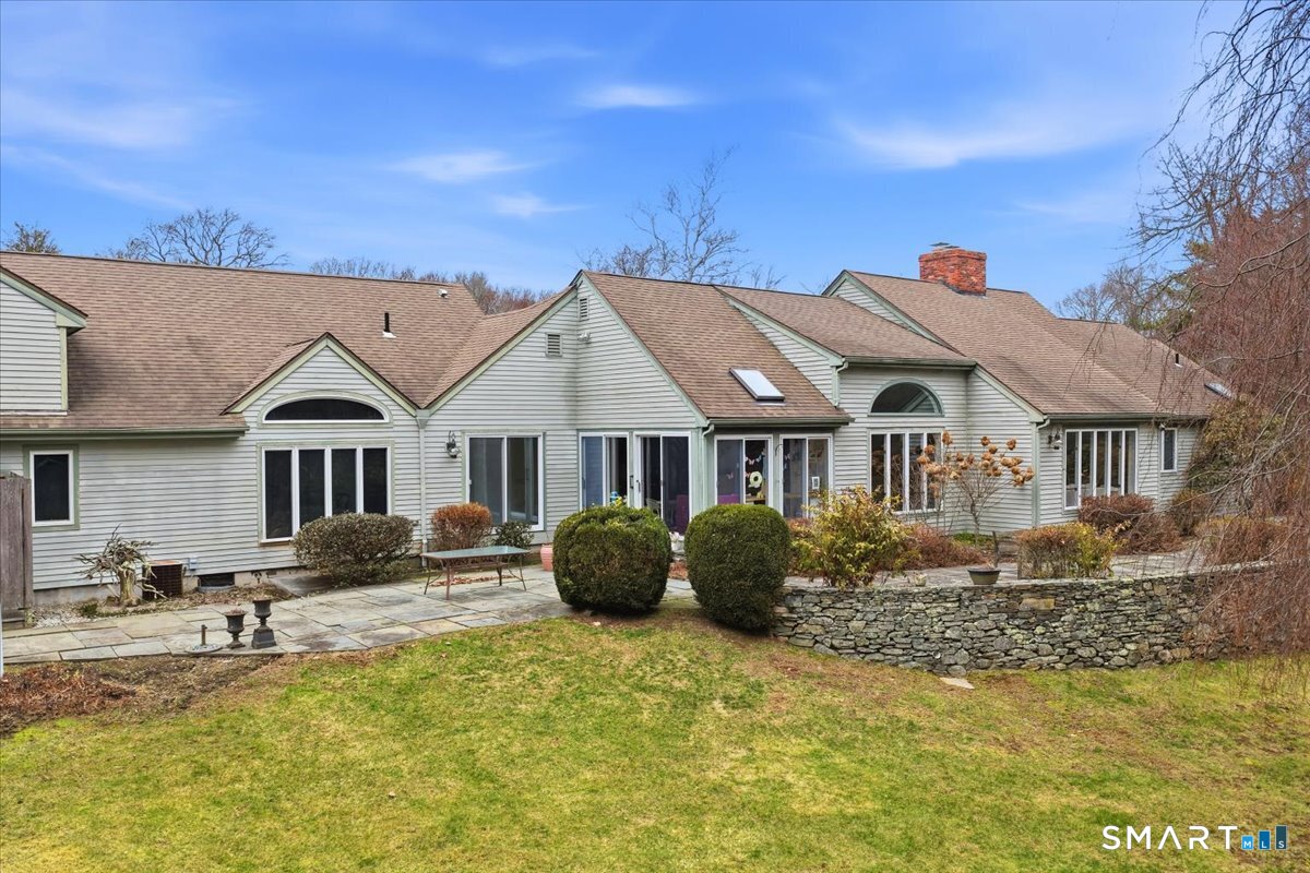 3 Westwood Drive Waterford CT 06385