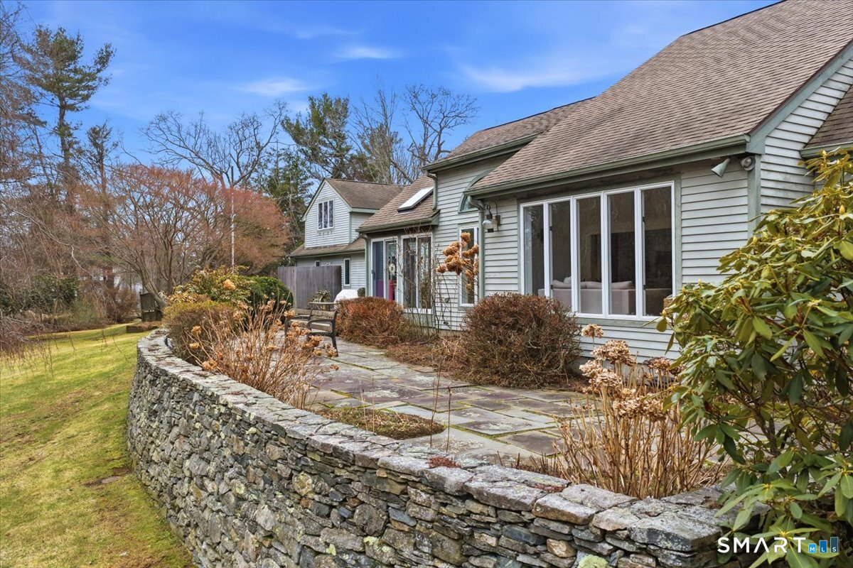 3 Westwood Drive Waterford CT 06385