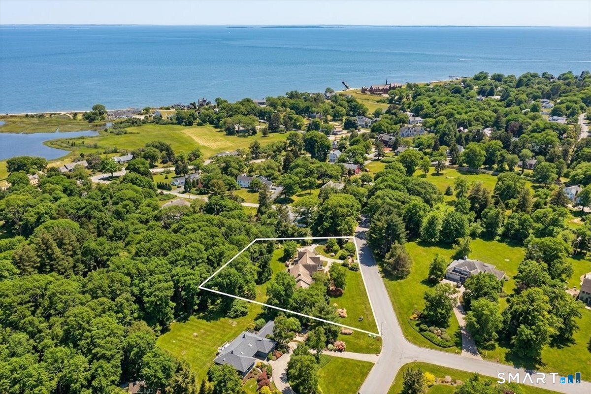 3 Westwood Drive Waterford CT 06385