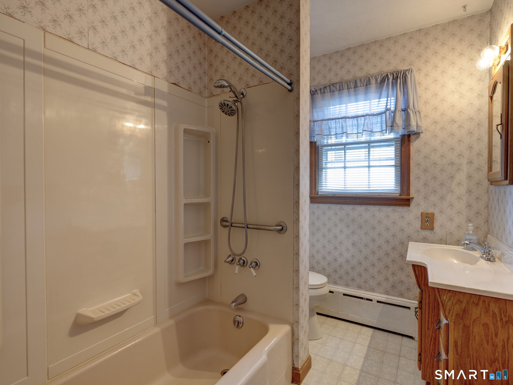 21 Crescent Beach Drive Enfield CT 06082