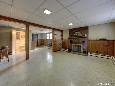 21 Crescent Beach Drive Enfield CT 06082