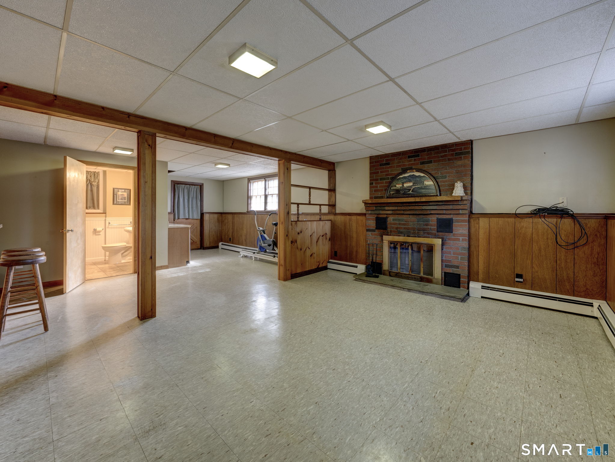 21 Crescent Beach Drive Enfield CT 06082