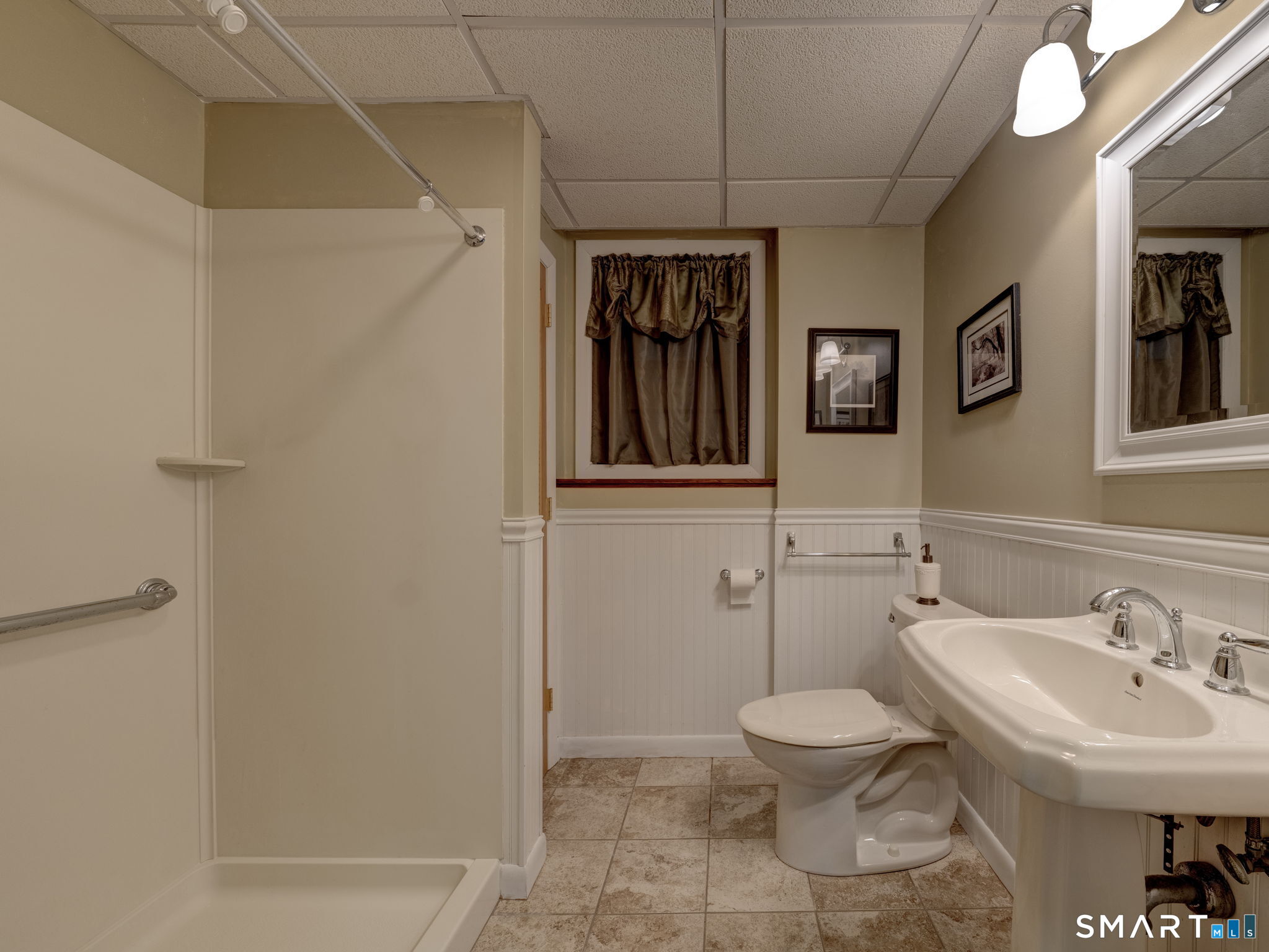 21 Crescent Beach Drive Enfield CT 06082