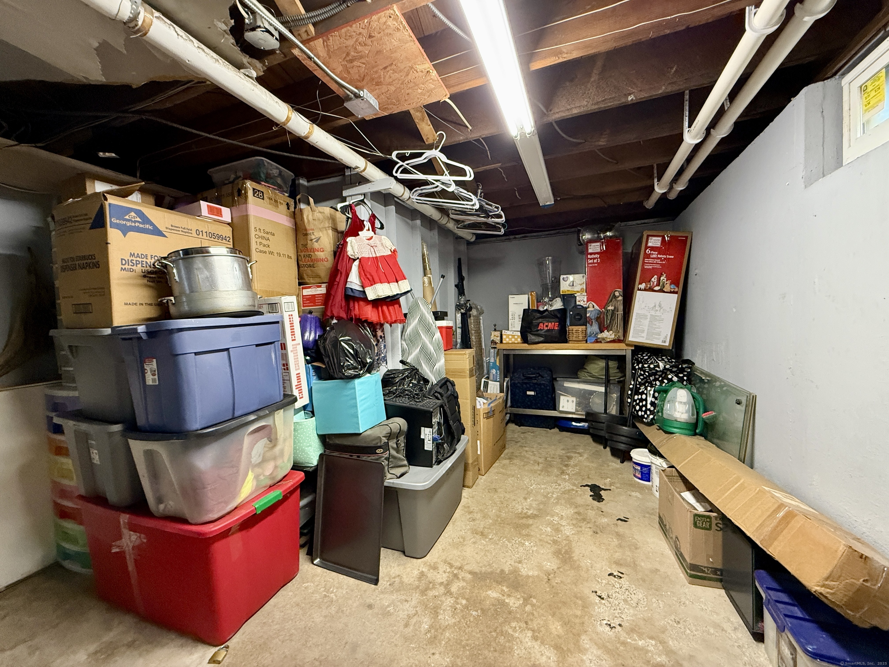 1088 Sylvan Avenue Bridgeport CT 06606