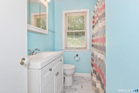53 Glenview Avenue Waterbury CT 06708