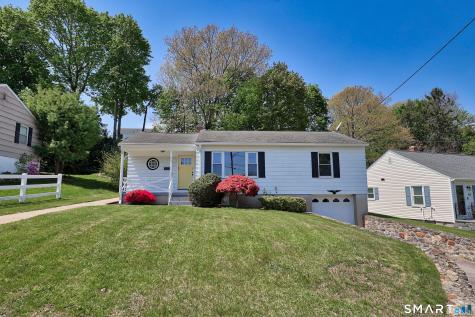 53 Glenview Avenue Waterbury CT 06708