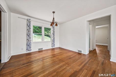 53 Glenview Avenue Waterbury CT 06708