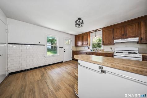53 Glenview Avenue Waterbury CT 06708