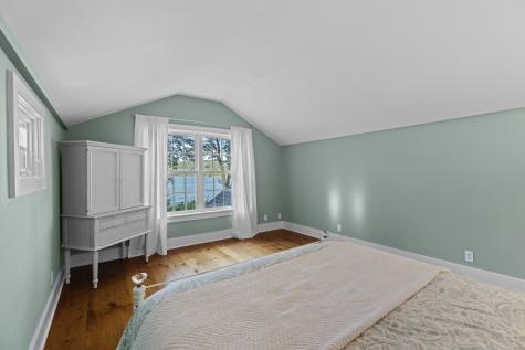 288 Middlesex Avenue Chester CT 06412