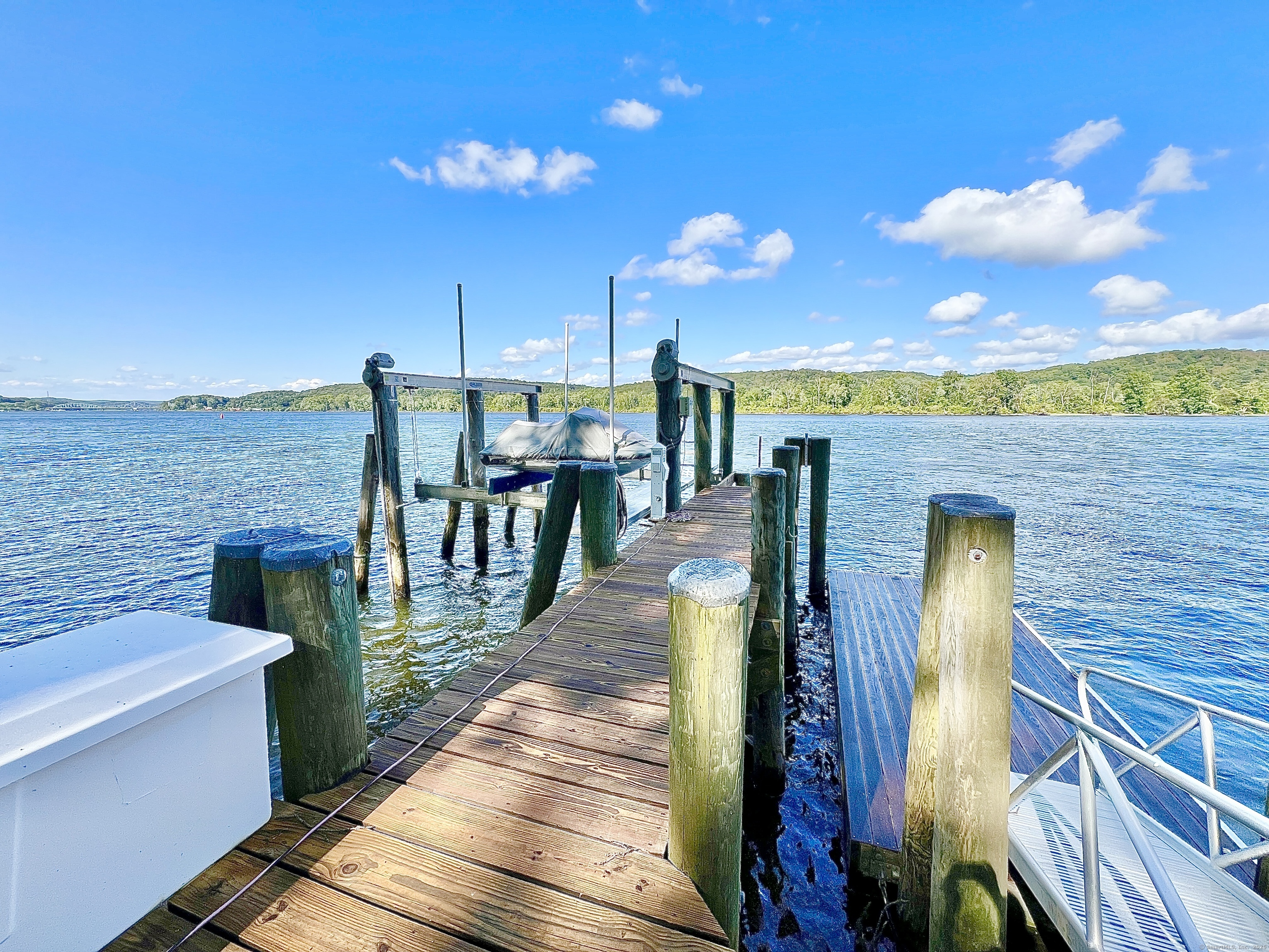 288 Middlesex Avenue Chester CT 06412