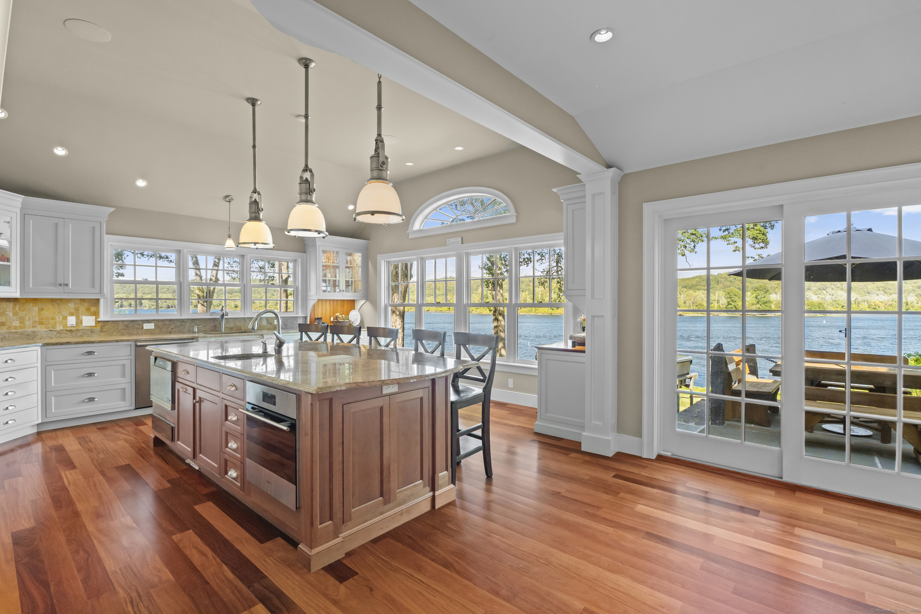 288 Middlesex Avenue Chester CT 06412