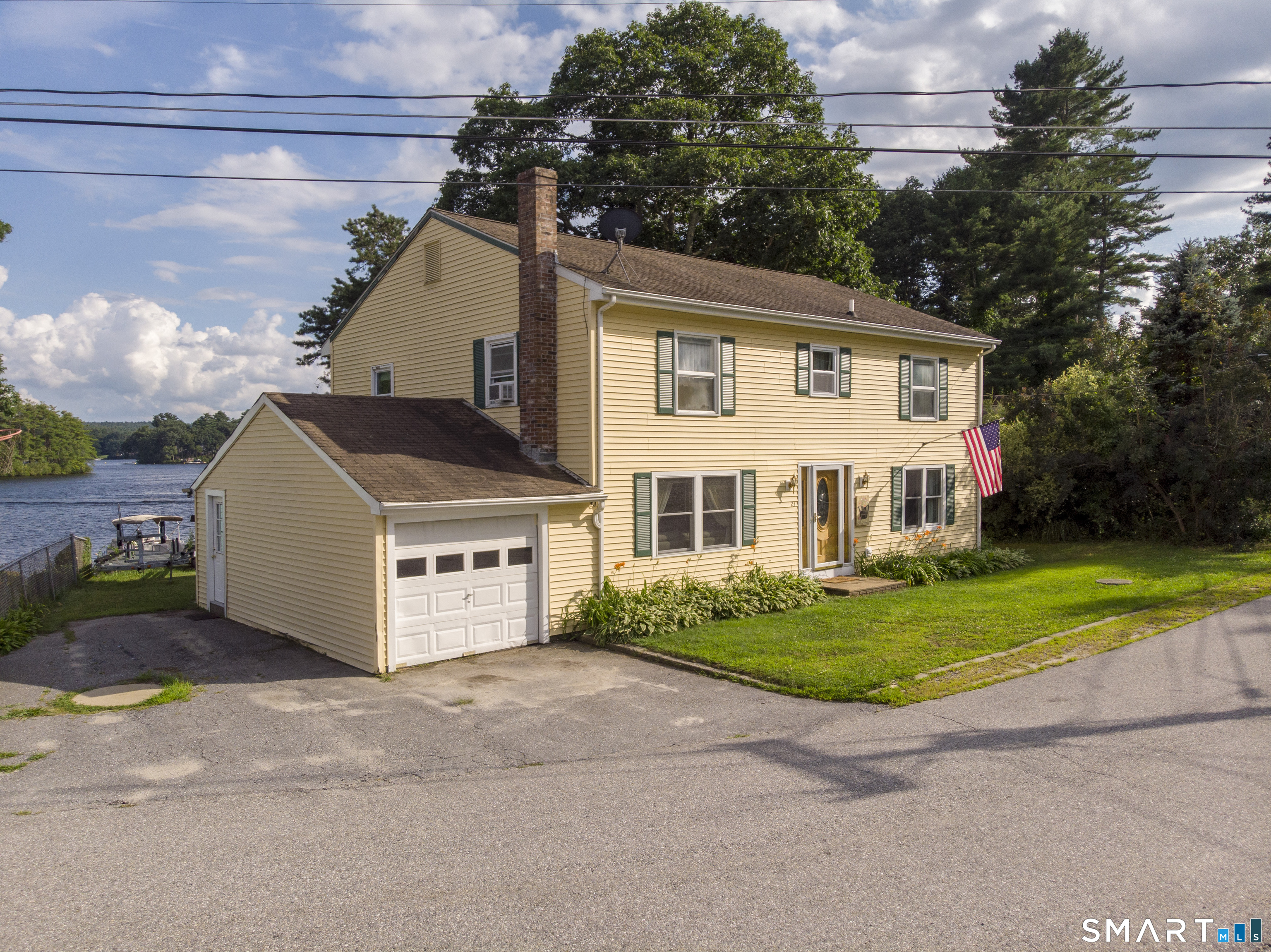 23 Totem Pole Road Thompson CT 06277