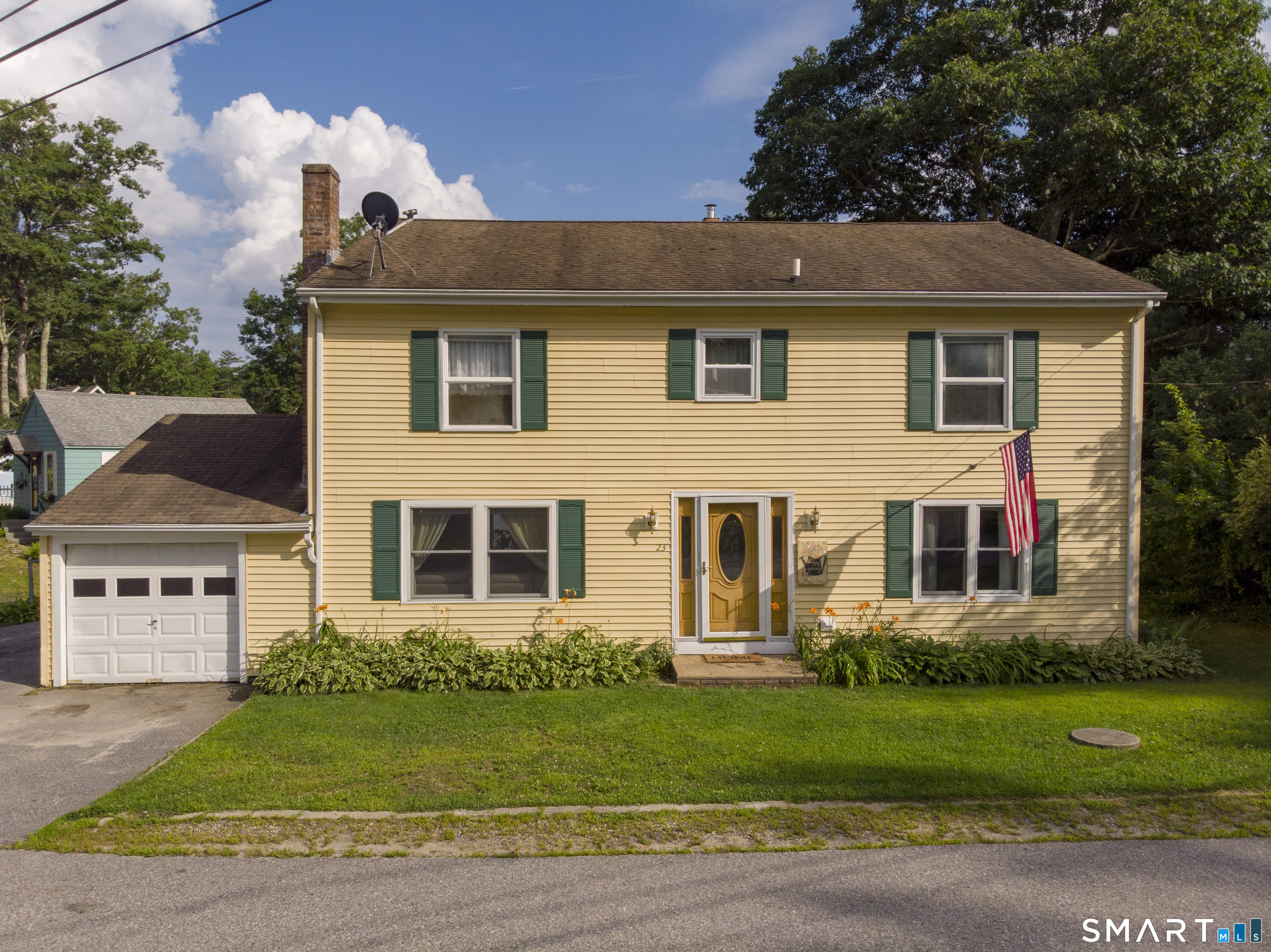 23 Totem Pole Road Thompson CT 06277