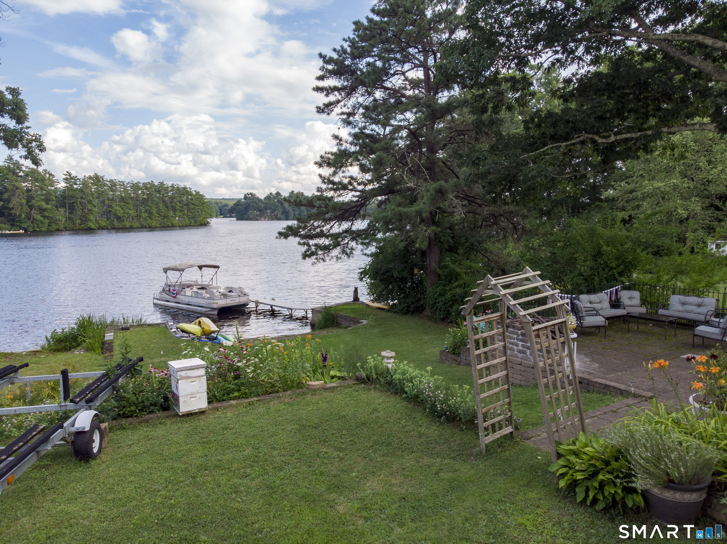 23 Totem Pole Road Thompson CT 06277