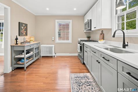 110 Clifton Avenue West Hartford CT 06107