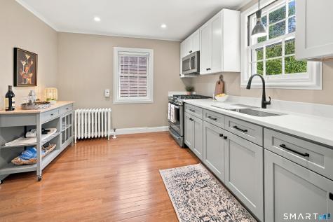 110 Clifton Avenue West Hartford CT 06107