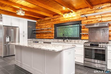 61 Mystic Road North Stonington CT 06359