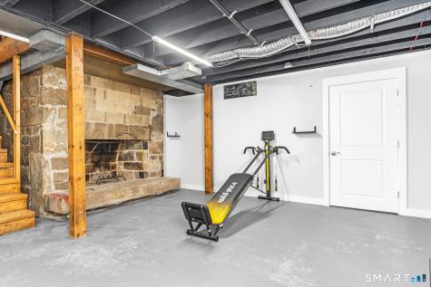 61 Mystic Road North Stonington CT 06359