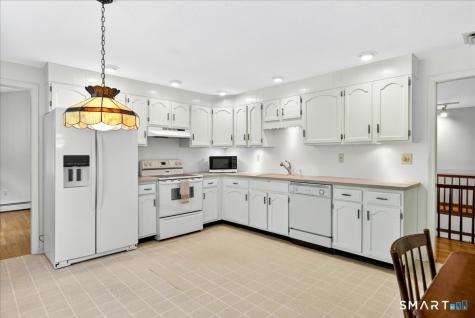 47 Water Lily Lane Guilford CT 06437