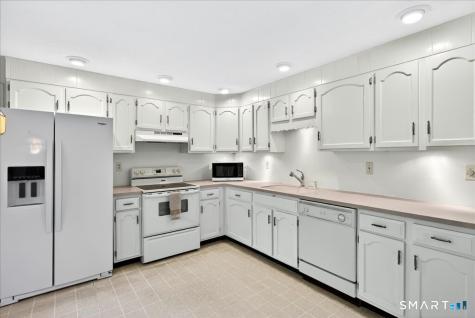 47 Water Lily Lane Guilford CT 06437